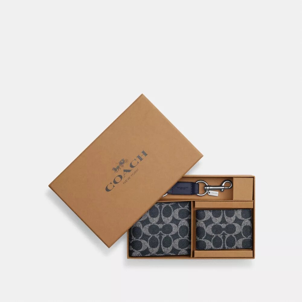 3-in-1-Geldbörsen-Geschenkset in Signature Canvas, verpackt in einer Box
