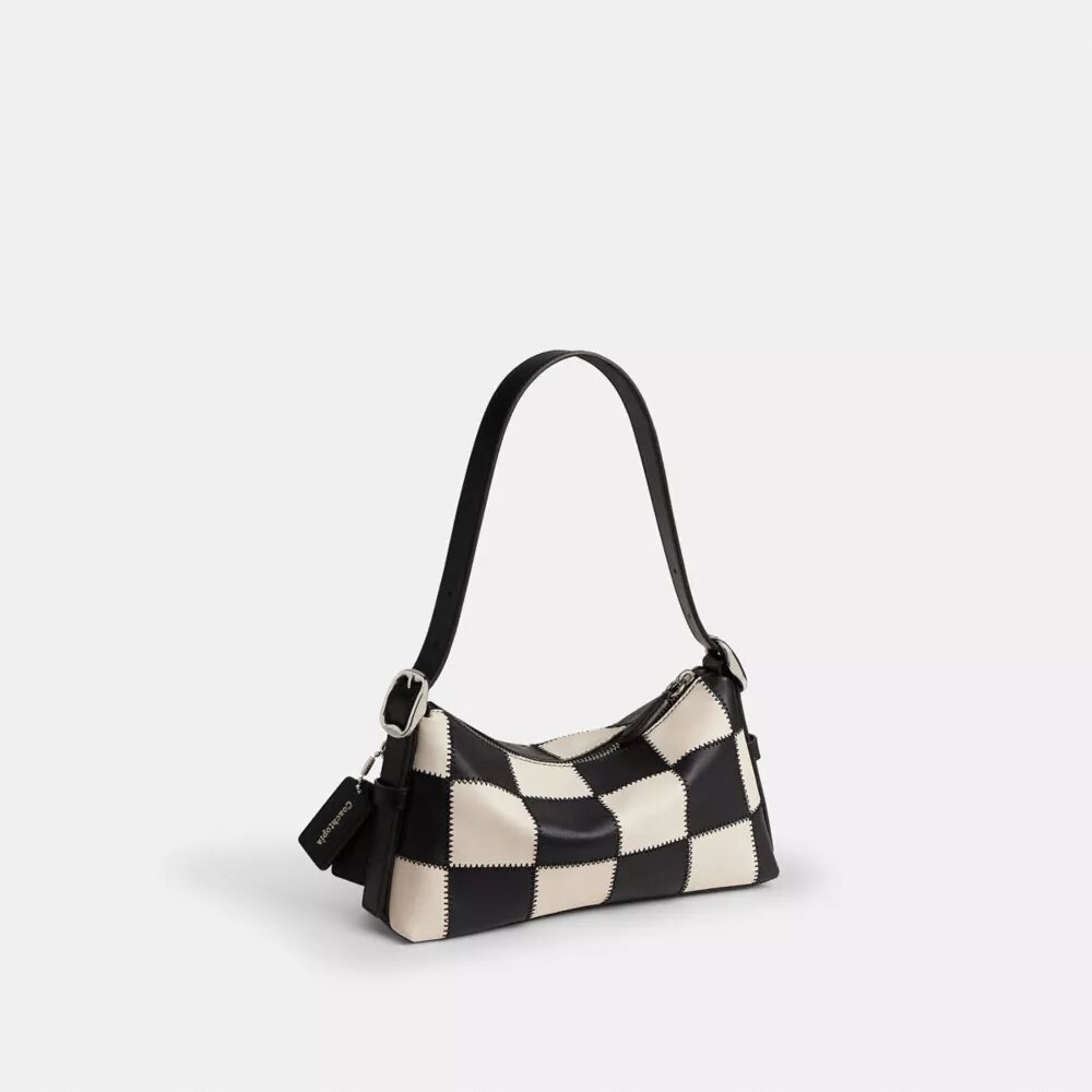 Alter/Ego Kleine, locker sitzende Schultertasche