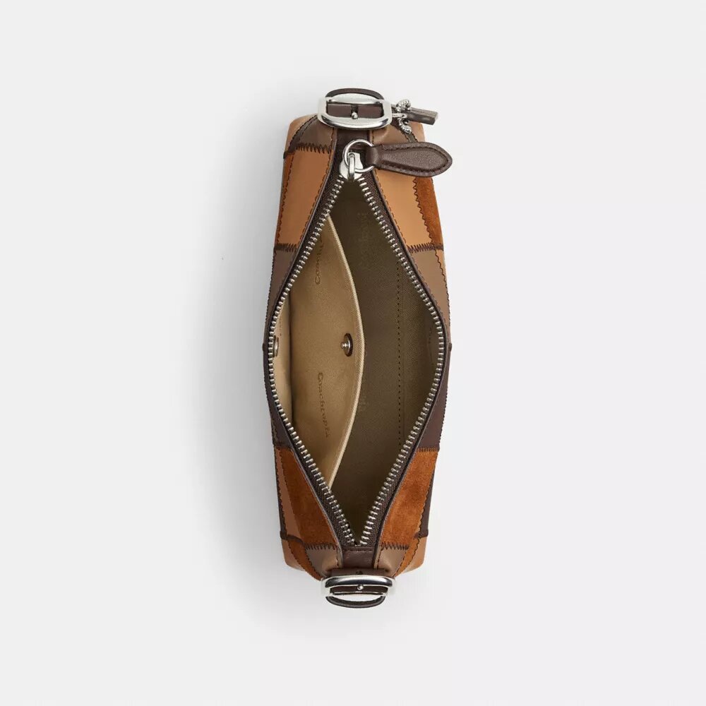 Alter/Ego Kleine, locker sitzende Schultertasche