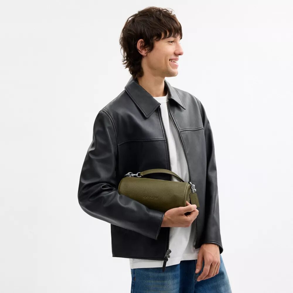 Andre Barrel Bag 24