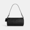 Andre Barrel Bag 30 aus Signature Canvas