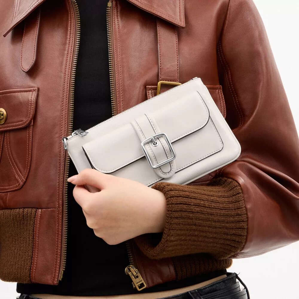 Ashton Handgelenktasche