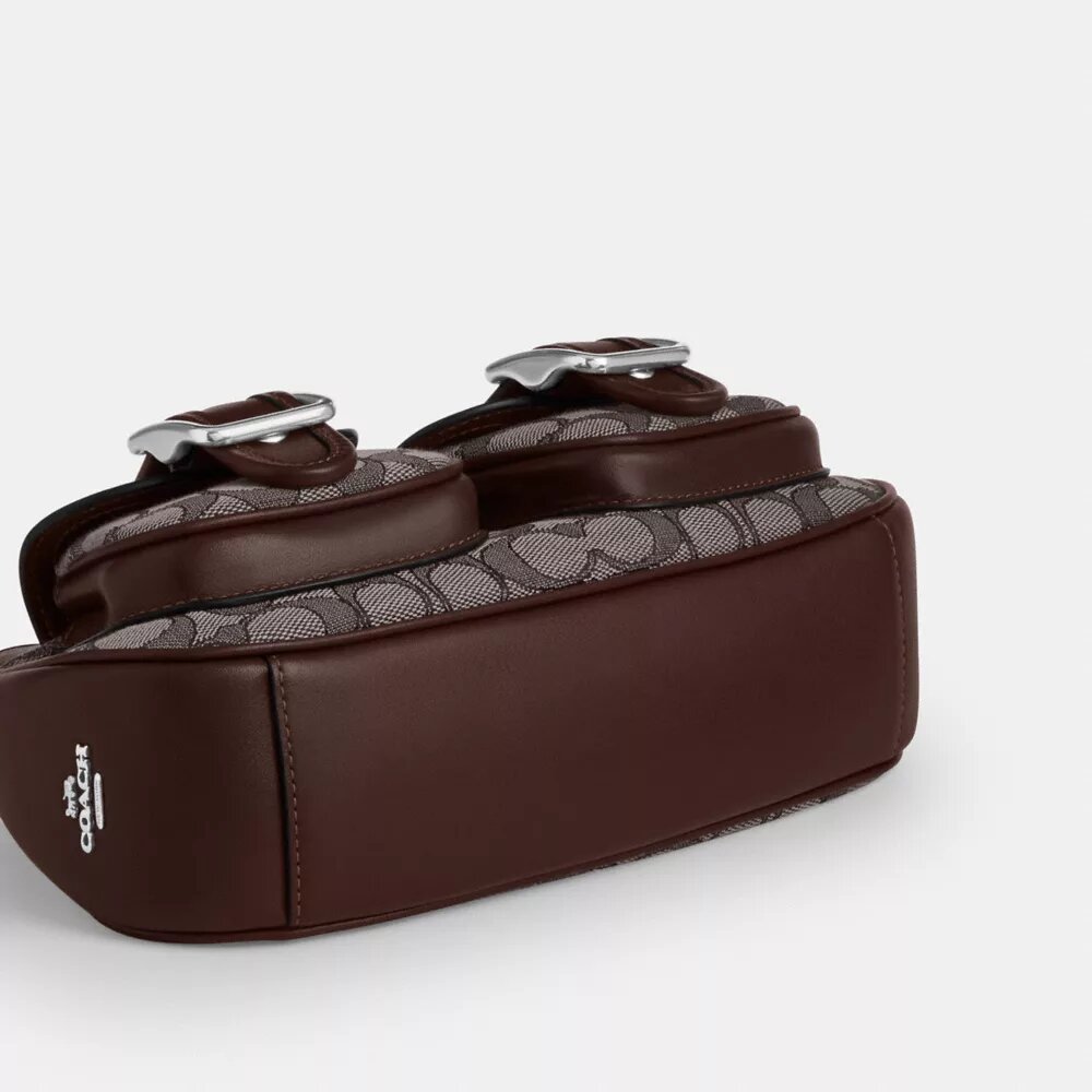 Ashton-Tasche aus charakteristischem Jacquard