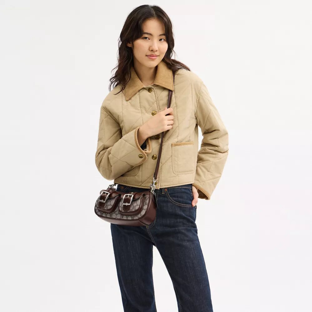 Ashton-Tasche aus charakteristischem Jacquard