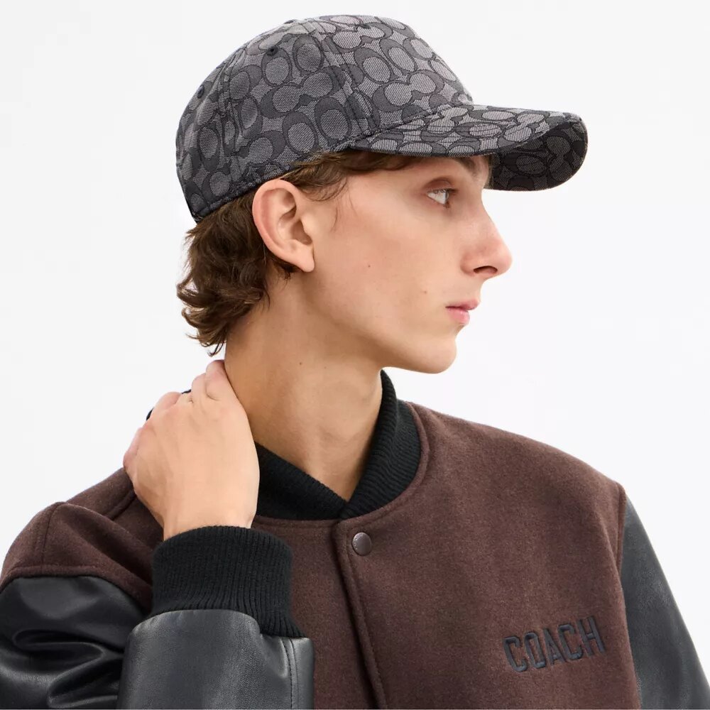 Baseballkappe mit charakteristischem Jacquard-Muster