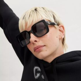 Übergroße quadratische Sonnenbrille