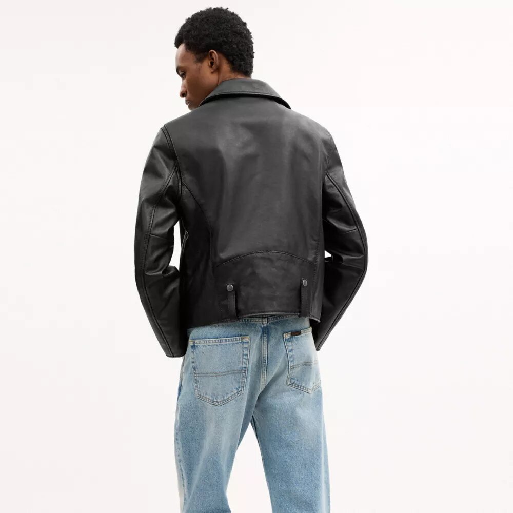 Bikerjacke aus geschrumpftem Leder