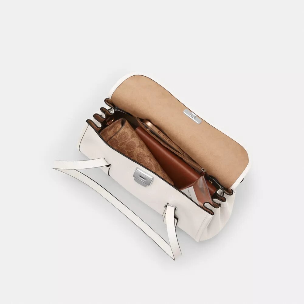 Bridget-Schultertasche mit Klappe