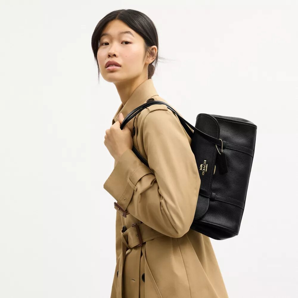 Bridget-Schultertasche mit Klappe