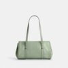 Bridget-Schultertasche mit Klappe und Schleifen