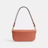 Brooke-Kettenhandtasche mit Klappe