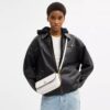 Brooke-Kettenhandtasche mit Klappe