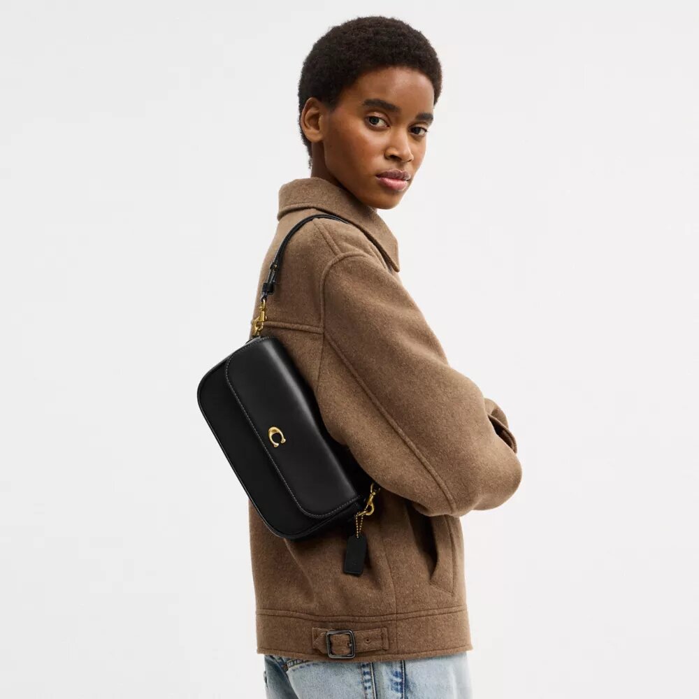 Brooke-Kettenhandtasche mit Klappe
