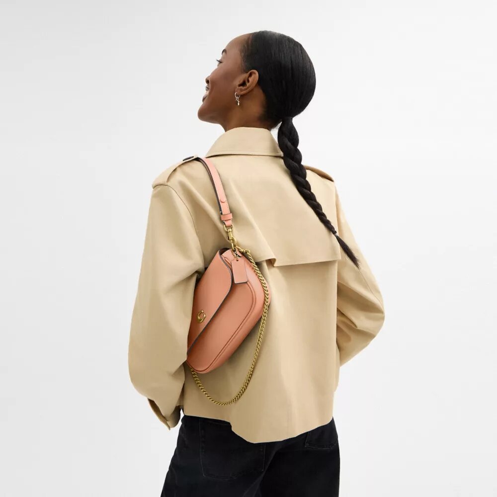 Brooke-Kettenhandtasche mit Klappe