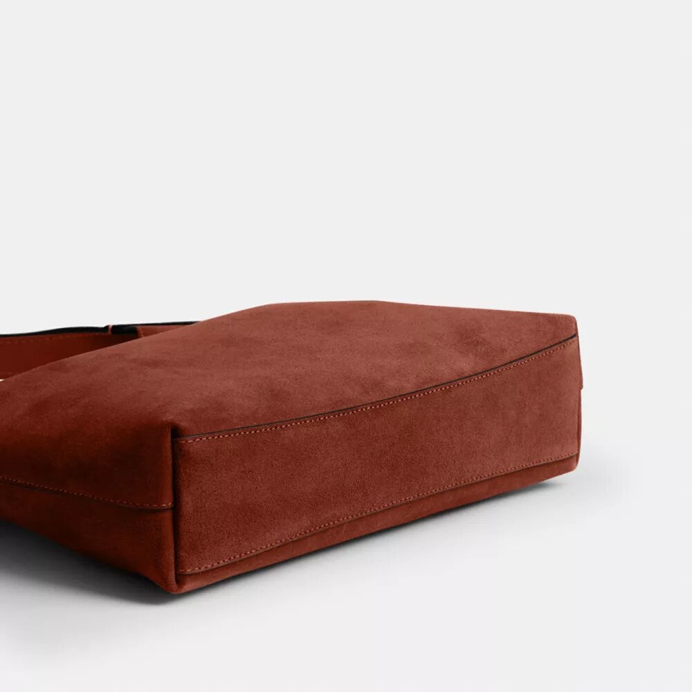 Brooklyn-Schultertasche 28