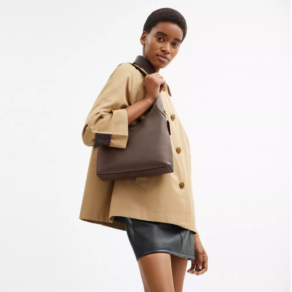 Brooklyn-Schultertasche 28