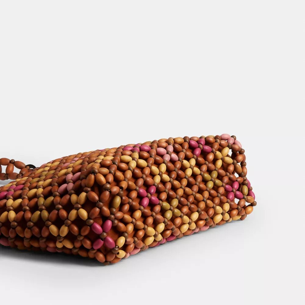 Brooklyn-Schultertasche 28 mit Holzperlen