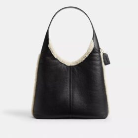 Brooklyn-Schultertasche 39 aus Lammfell