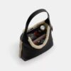Brooklyn-Schultertasche 39 aus Lammfell