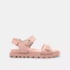 Brynn-Sandalen aus Signature Canvas