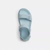 Brynn-Sandalen aus Signature Canvas