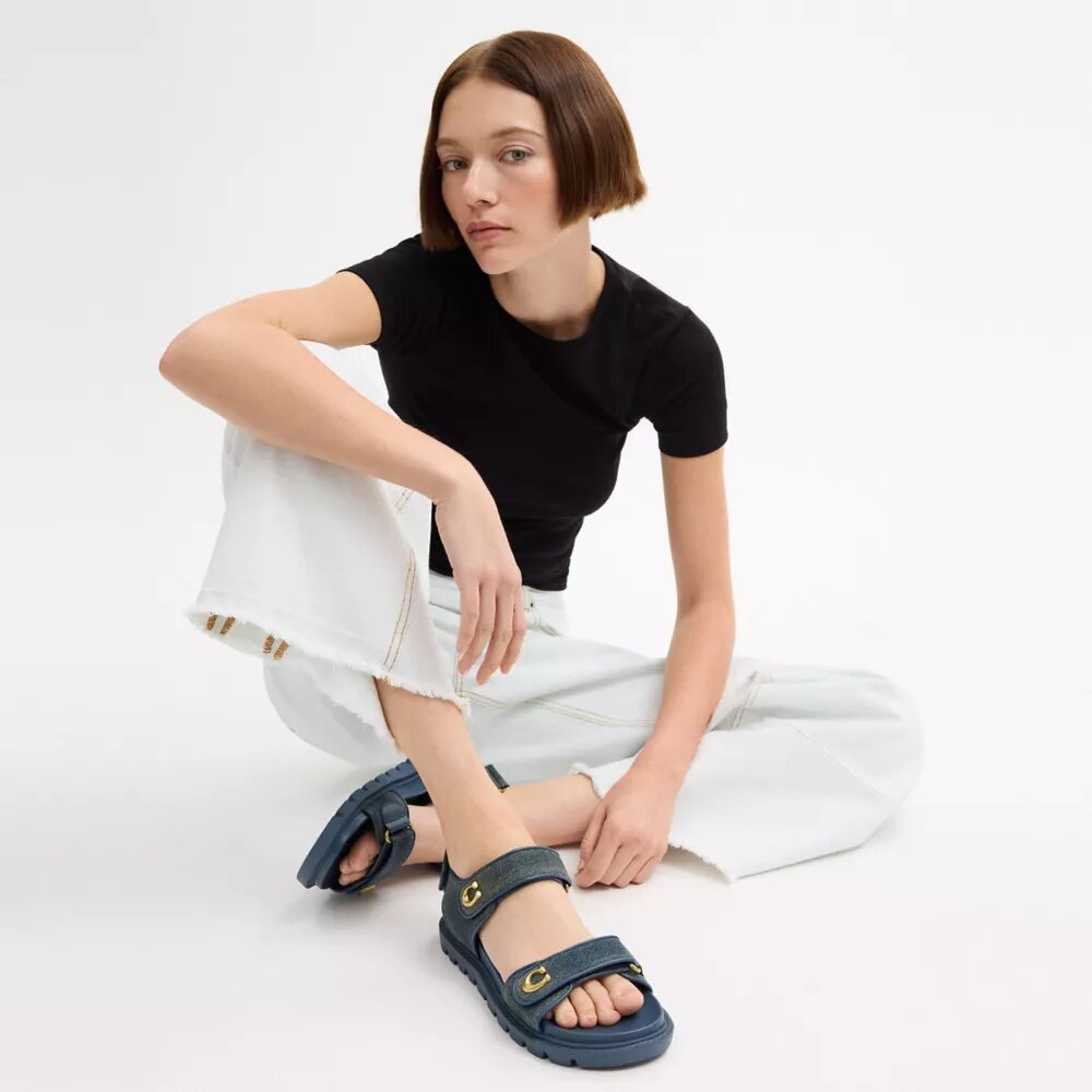 Brynn-Sandalen in „Loved Denim“