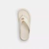 Brynn Zehensandalen