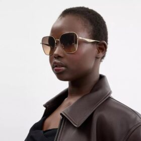 C-Hardware – Oversized-Sonnenbrille mit quadratischem Rahmen aus Metall