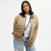 Caitlin-Schultertasche aus Signature Canvas