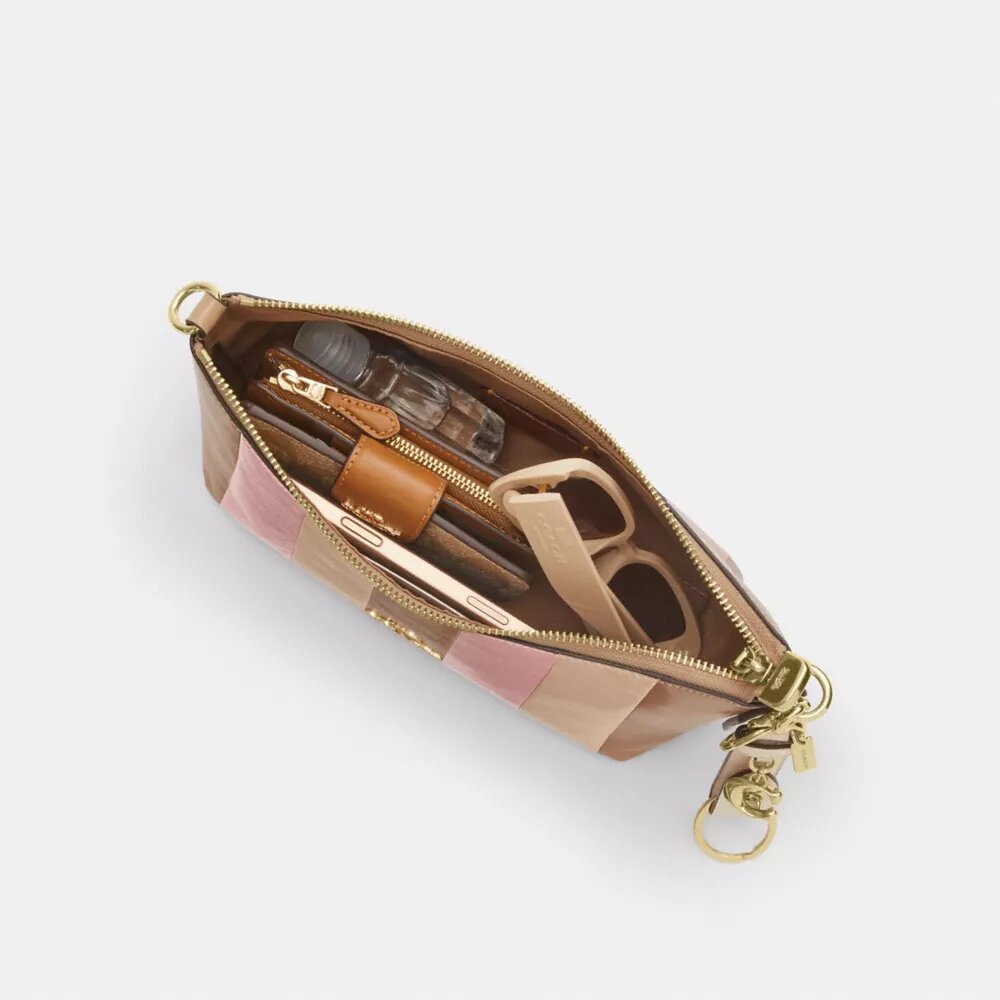Caitlin-Schultertasche mit gestreiftem Patchwork