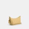 Caitlin-Schultertasche mit Steppung