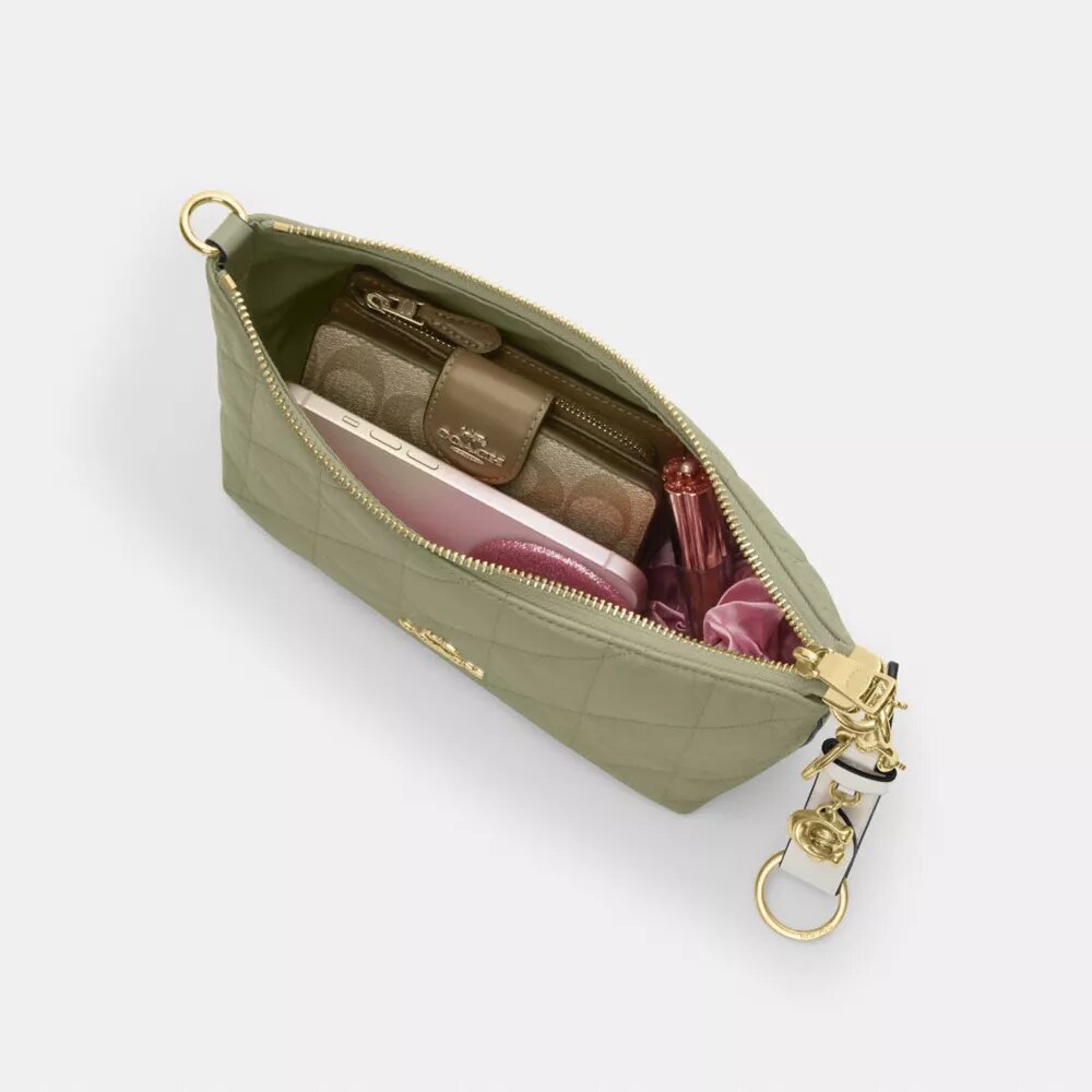 Caitlin-Schultertasche mit Steppung