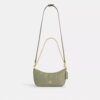 Caitlin-Schultertasche mit Steppung