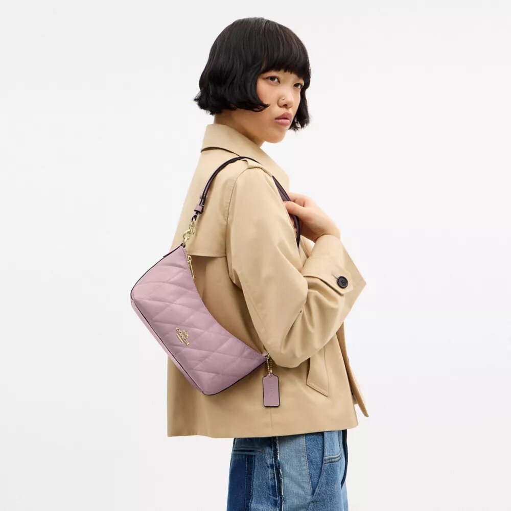 Caitlin-Schultertasche mit Steppung