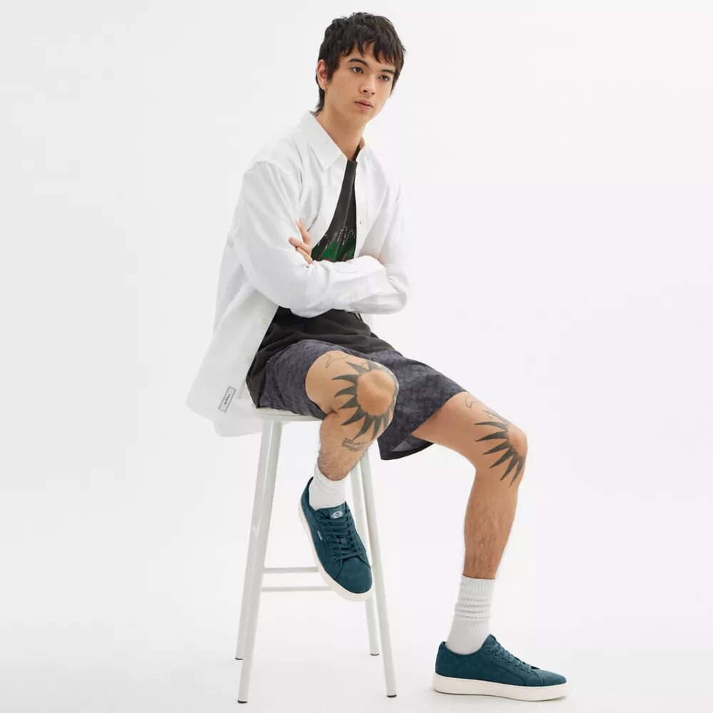 Canvas-Sneaker aus charakteristischem Jacquard