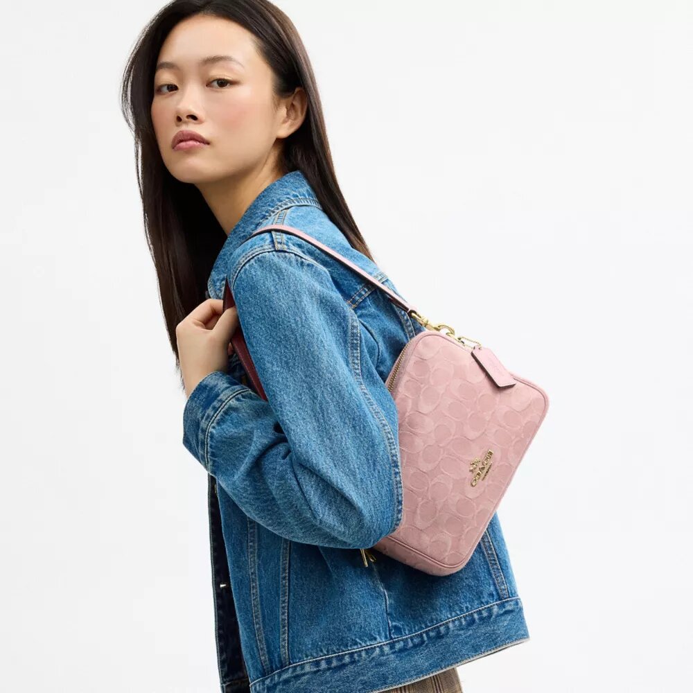 Carey-Umhängetasche aus charakteristischem Denim