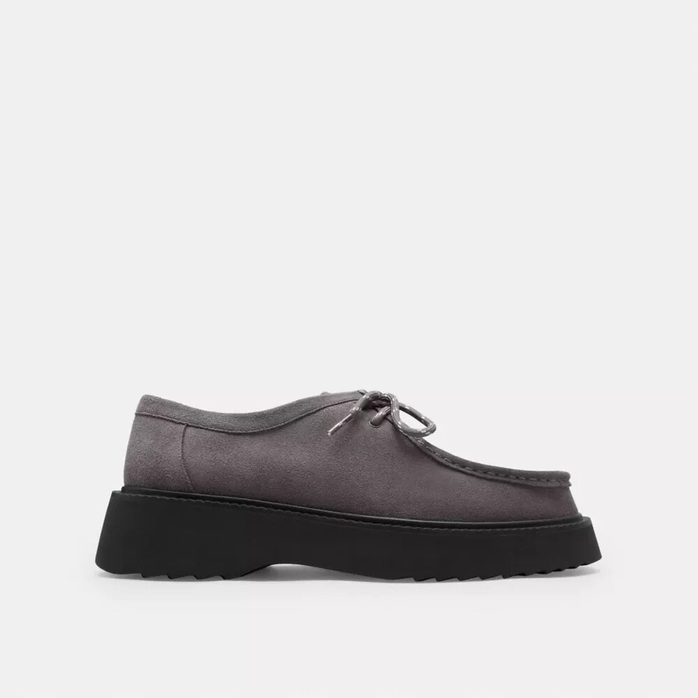 Chukka-Boots aus charakteristischem Wildleder