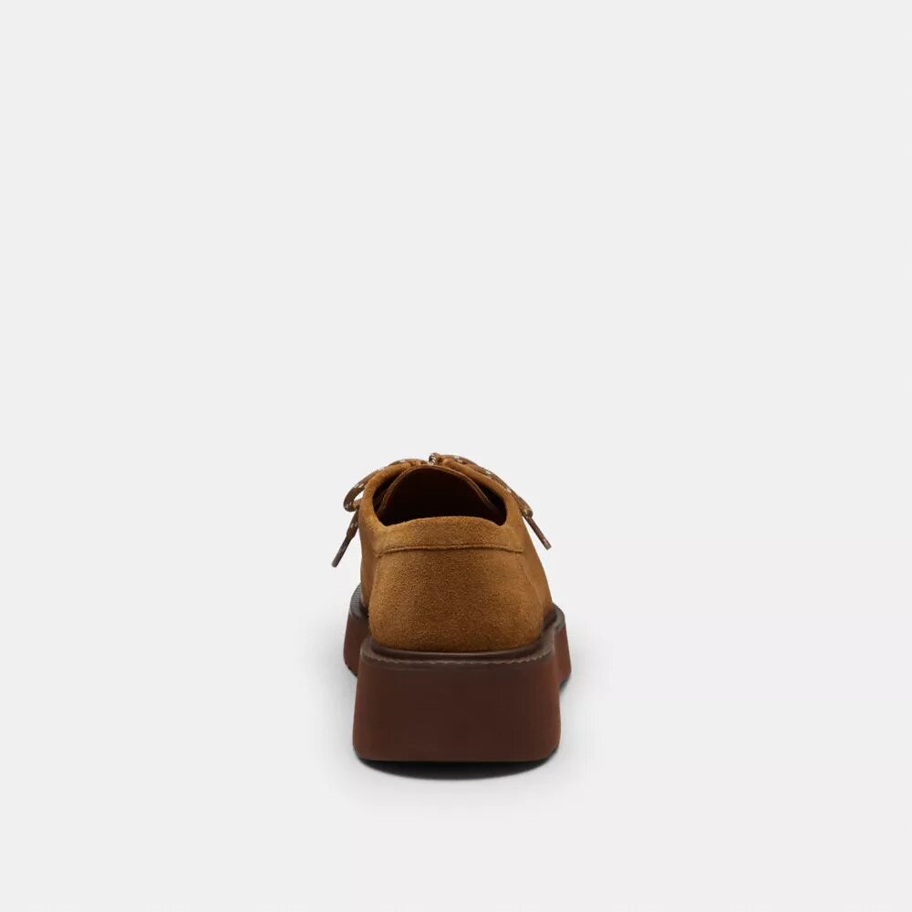 Chukka-Boots aus charakteristischem Wildleder