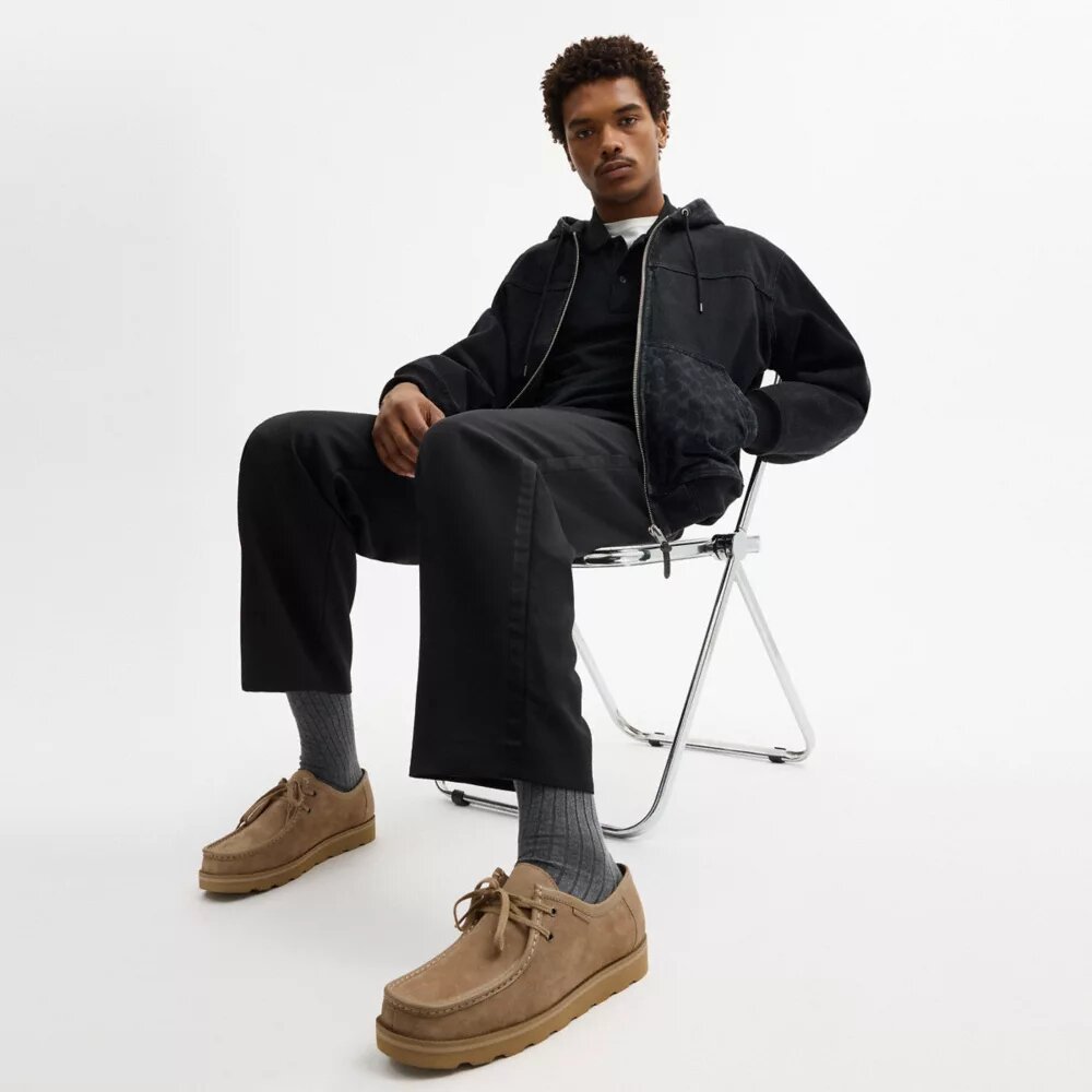 Chukka-Schuh mit Signature Canvas