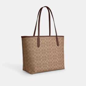 City-Tote-Bag aus Signature Canvas