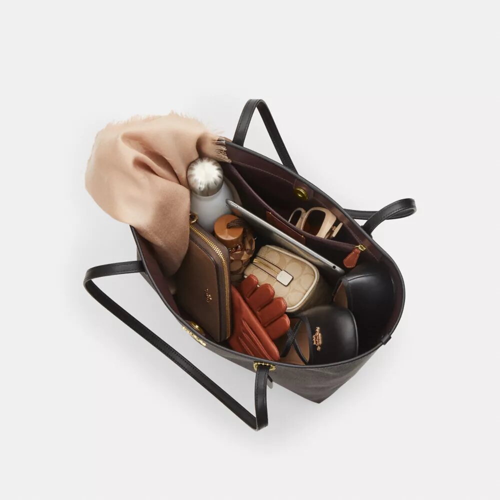 City-Tote-Bag aus Signature Canvas