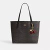 City-Tote-Bag aus Signature Canvas