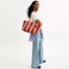 City-Tote-Bag mit Streifen und Anhänger