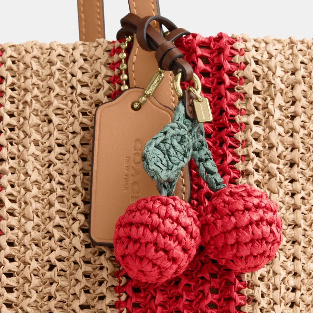City-Tote-Bag mit Streifen und Anhänger