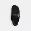 Clogs mit Schnalle