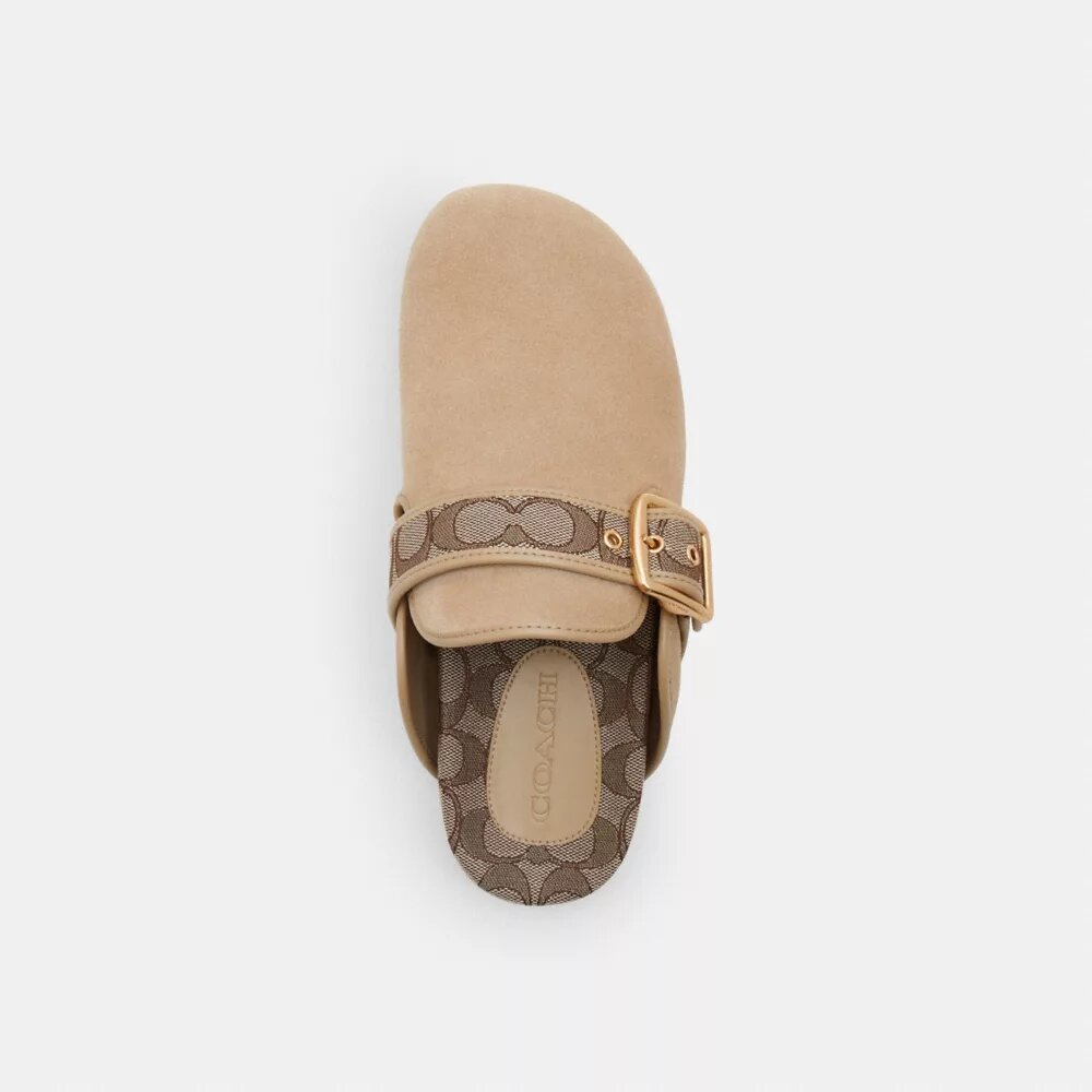 Clogs mit Schnalle
