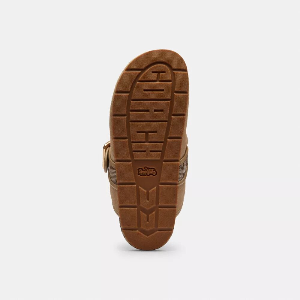 Clogs mit Schnalle
