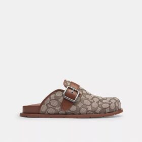 Clogs mit Schnalle aus unserem charakteristischen Jacquard