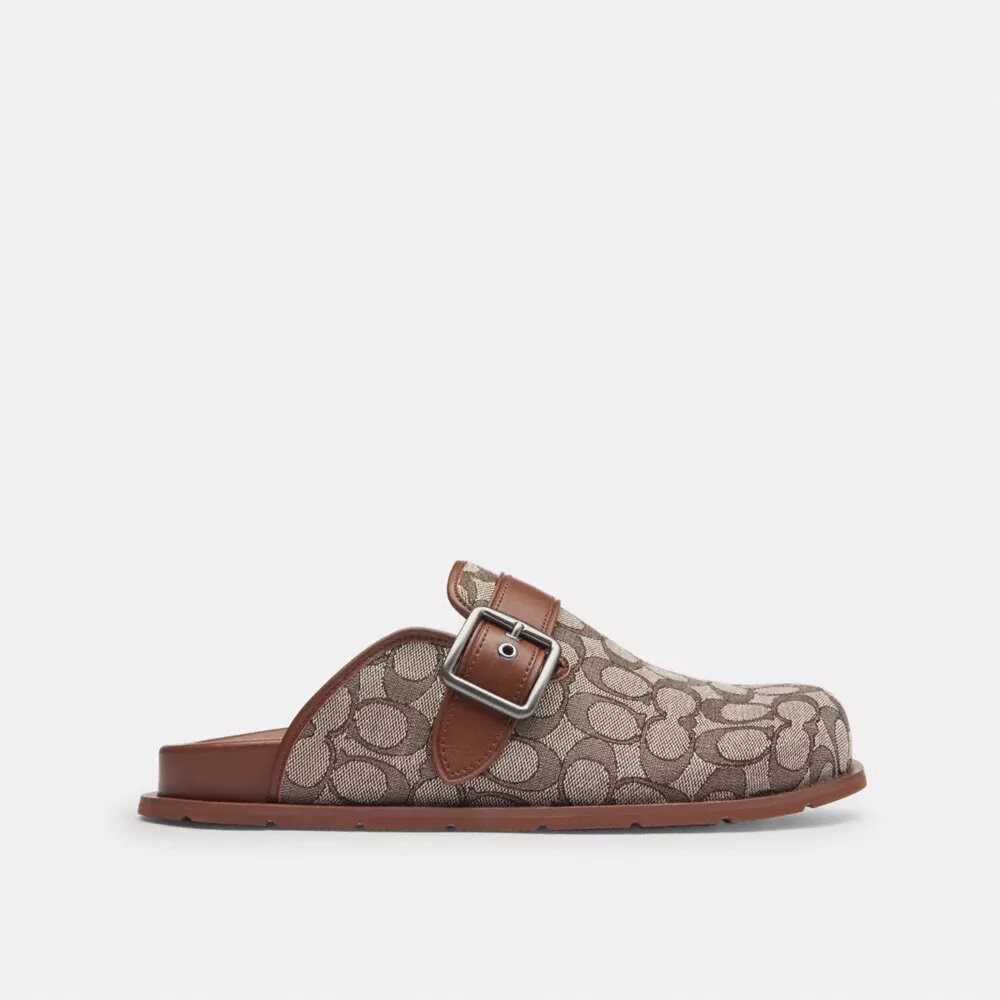 Clogs mit Schnalle aus unserem charakteristischen Jacquard