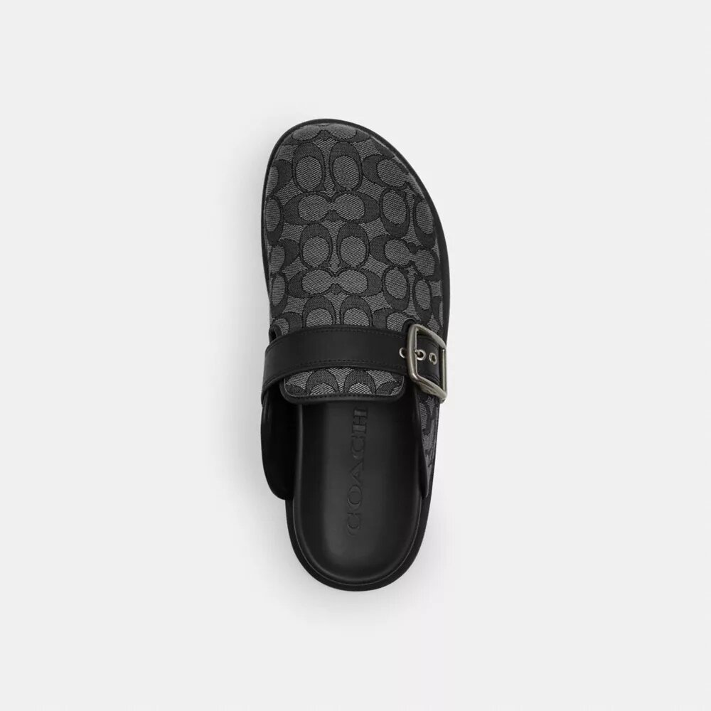 Clogs mit Schnalle aus unserem charakteristischen Jacquard